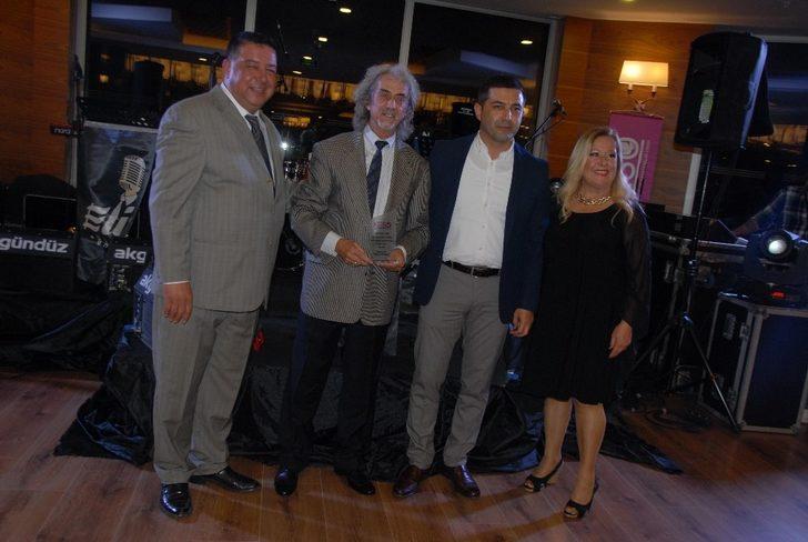 Ömer Günel, Kuşadalı kuaförleri yalnız bırakmadı G2