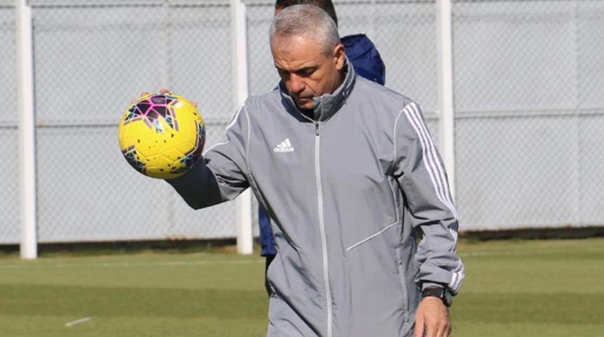 Rıza &Ccedil;alımbay: Ligi en iyi şekilde bitirmeye &ccedil;alışacağız