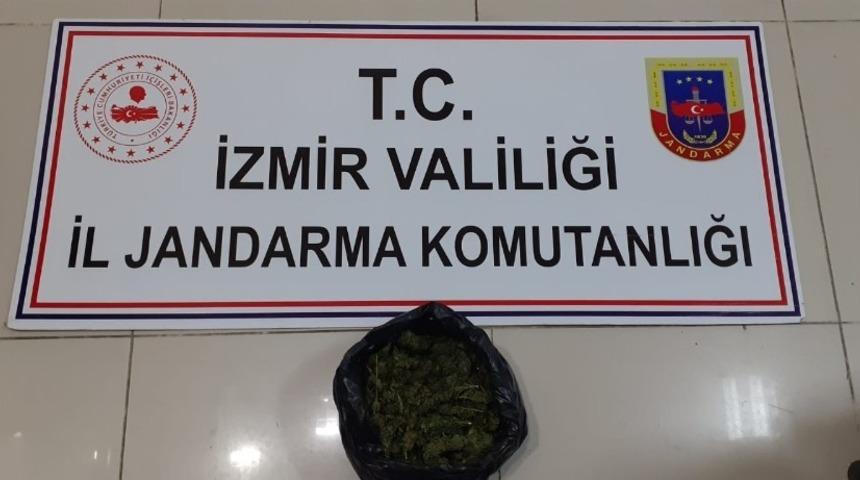 İzmir’de uyuşturucu operasyonu: 2 gözaltı