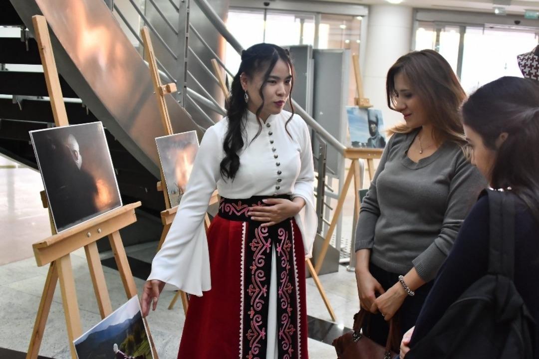 Kırgız kadın kahramanı Kurmancan Datka SA&Uuml;&rsquo;de anıldı