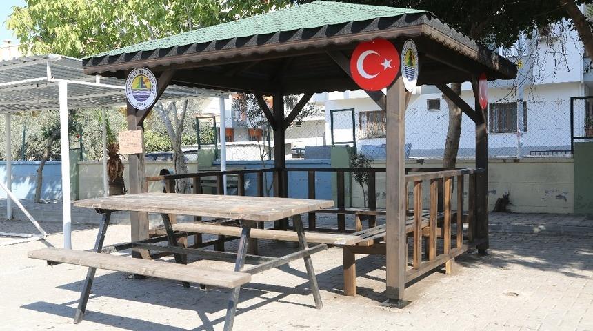 Erdemli Belediyesi&rsquo;nin okullara desteği s&uuml;r&uuml;yor