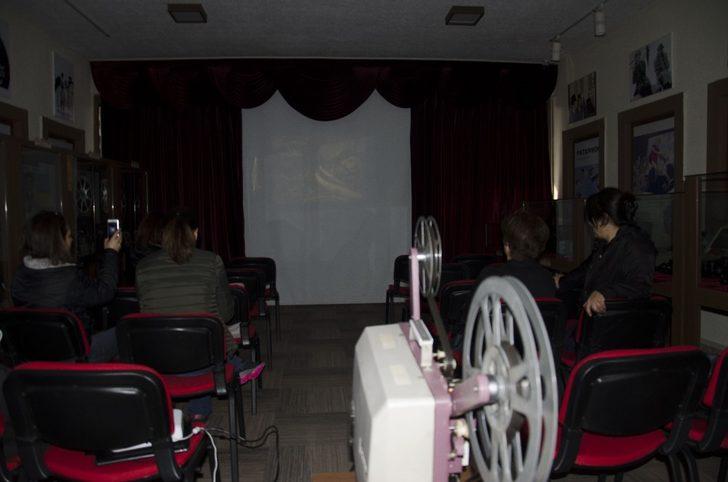 Fotoğraf Makinası Müzesi’nde,  kısa film gösterimi yapılıyor G3