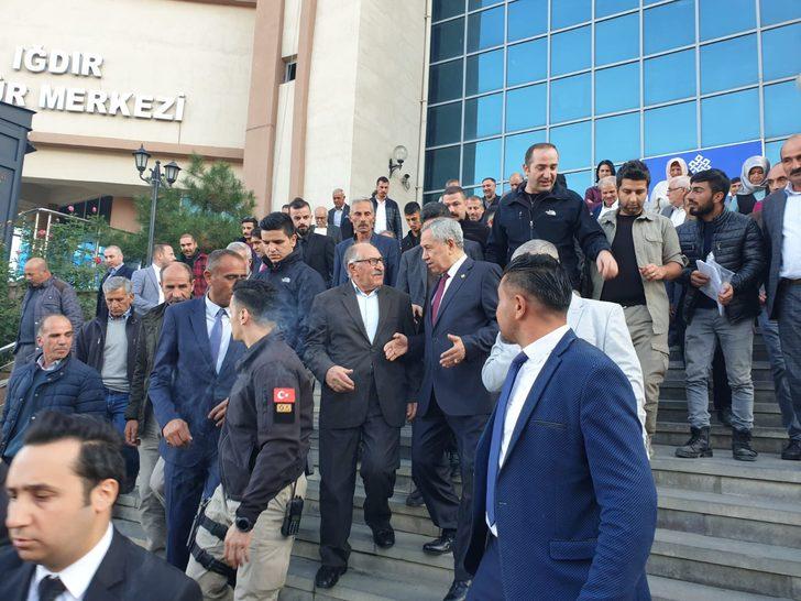 Bülent Arınç: AK Parti Türkiye'nin sigortası, sigortayı attırmamak lazım G3