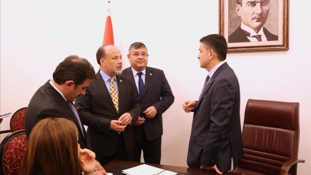 Metin Yavuz’dan kapanan 5 çırçır fabrikasına pamuk satan üreticilere prim müjdesi