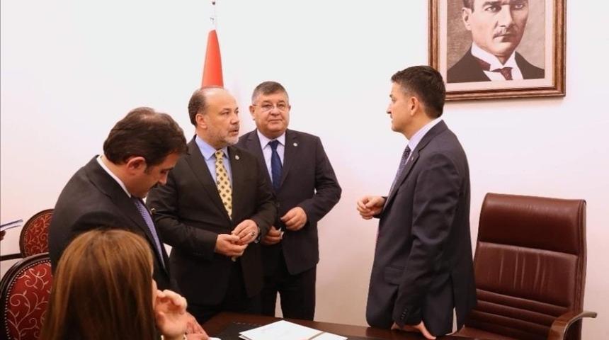 Metin Yavuz’dan kapanan 5 çırçır fabrikasına pamuk satan üreticilere prim müjdesi