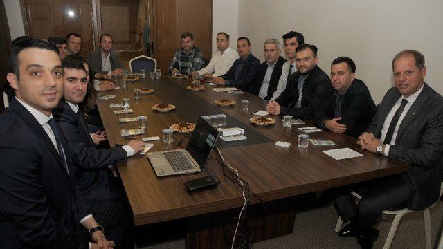 Ticaret Borsasından üyelerine ihracat bilgilendirmesi