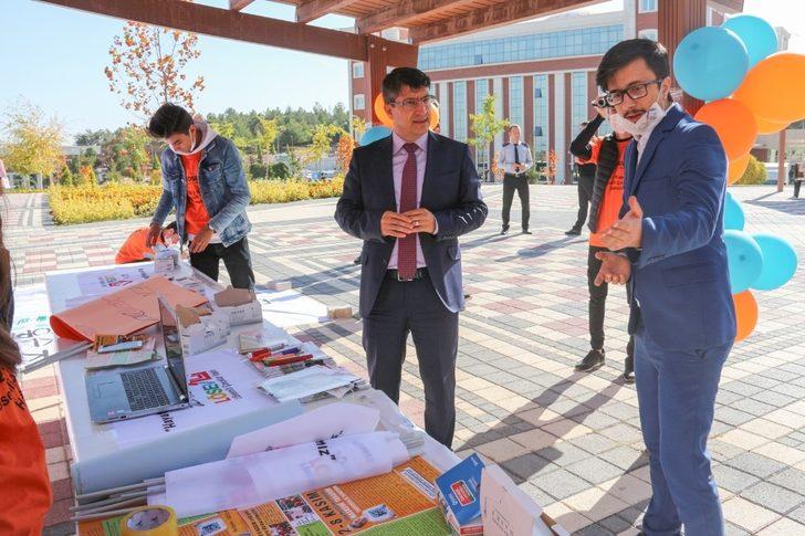 Rektör Taş’tan LÖSEV’e destek G2