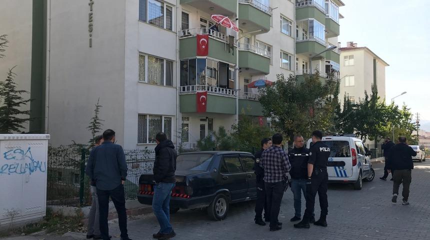 Üniversiteli Melisa intihar etti