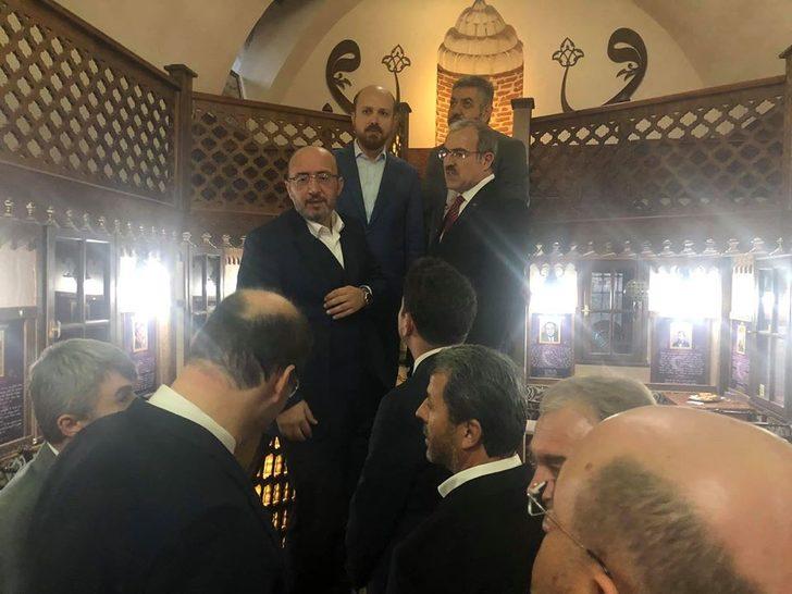 Bilal Erdoğan: "Başarılarından dolayı KİHMED Başkanı Önsay’ı tebrik ediyorum" G5