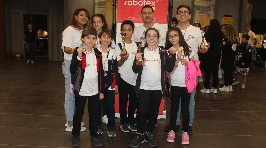Antalya&rsquo;da yapılan Robotex İnternational 2019&rsquo;da T&uuml;rkiye Şampiyonluğu Kayseri&rsquo;ye geldi