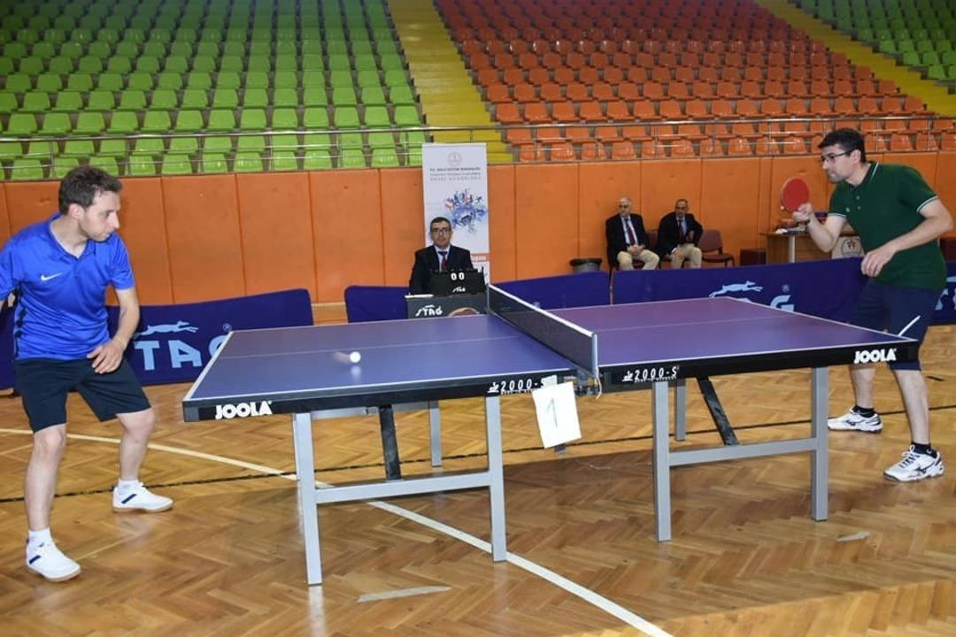 &Ouml;ğretmenler, Elazığ&rsquo;da yarıştı