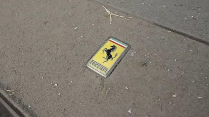 Servet değerindeki araçlarını unutup gittiler!