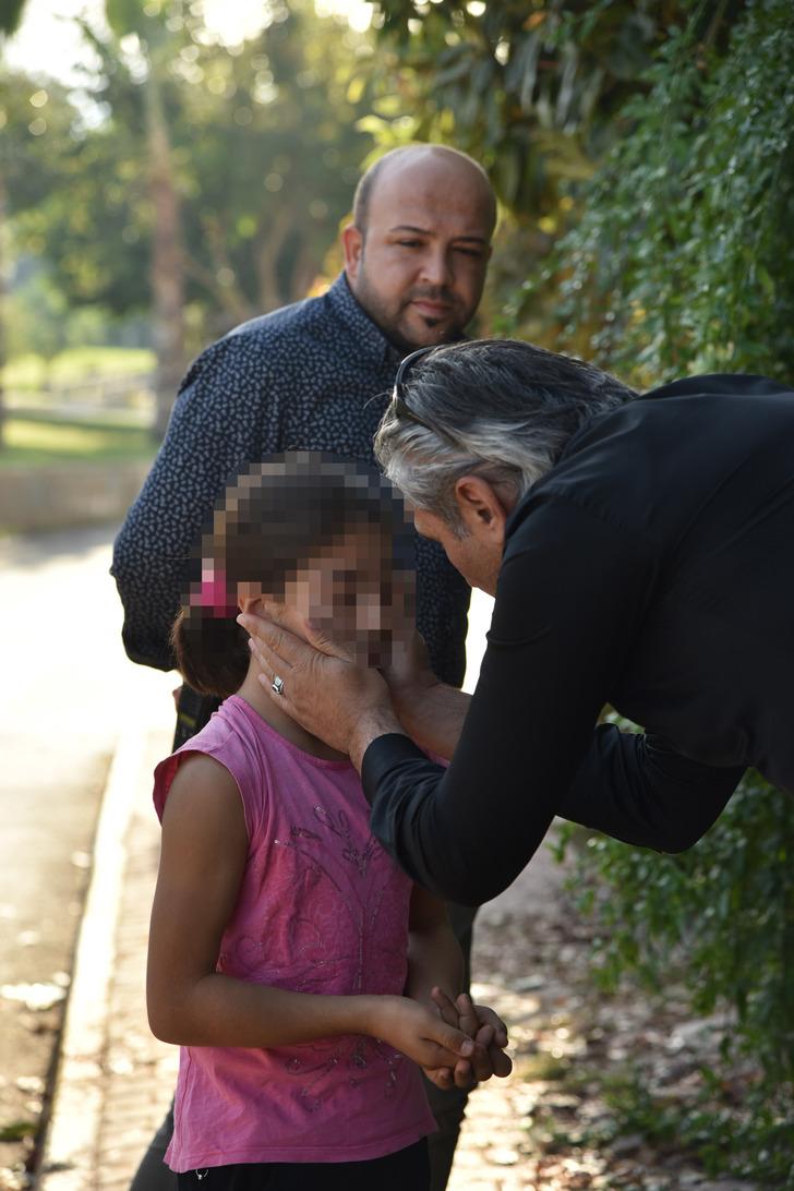 Küçük kız parkta kabusu yaşadı! Öğretmenine olanları böyle anlattı G5