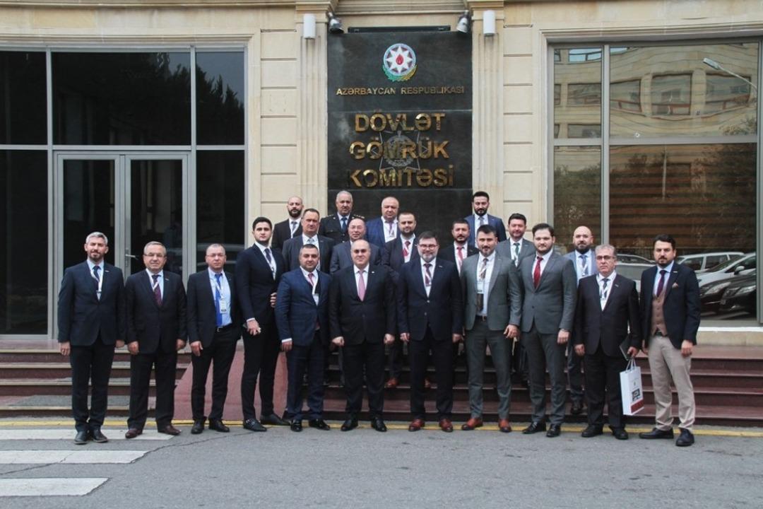 Kardeş &uuml;lke Azerbaycan&rsquo;a ticaret atağı