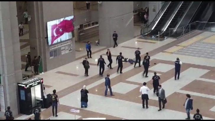 Son dakika... Çağlayan Adliyesi'nde intihar! Üst katlardan atladı G2