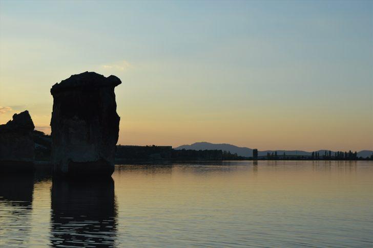 Fotoğrafçıların gün batımı adresi: Emre Gölü G4