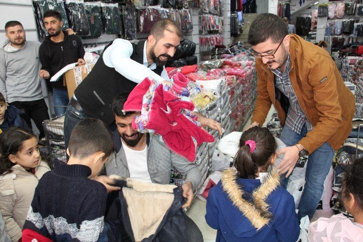 İstanbul’dan Batman’a gelip yetim ve öksüz çocukların yüzünü güldürdüler G2