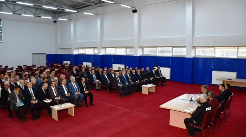 Ovacık&rsquo;ta muhtarlar toplantısı yapıldı