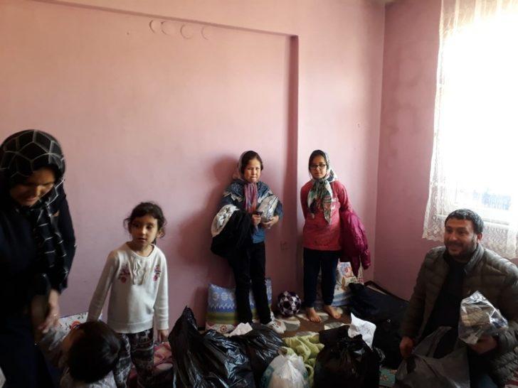 Gönül elçileri, göçmenlerin yanında G3