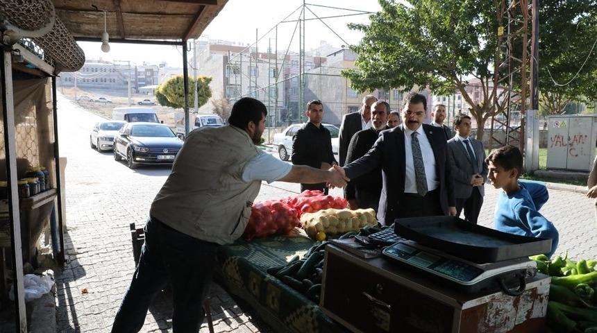 Canpolat vatandaşın taleplerini yerinde dinliyor