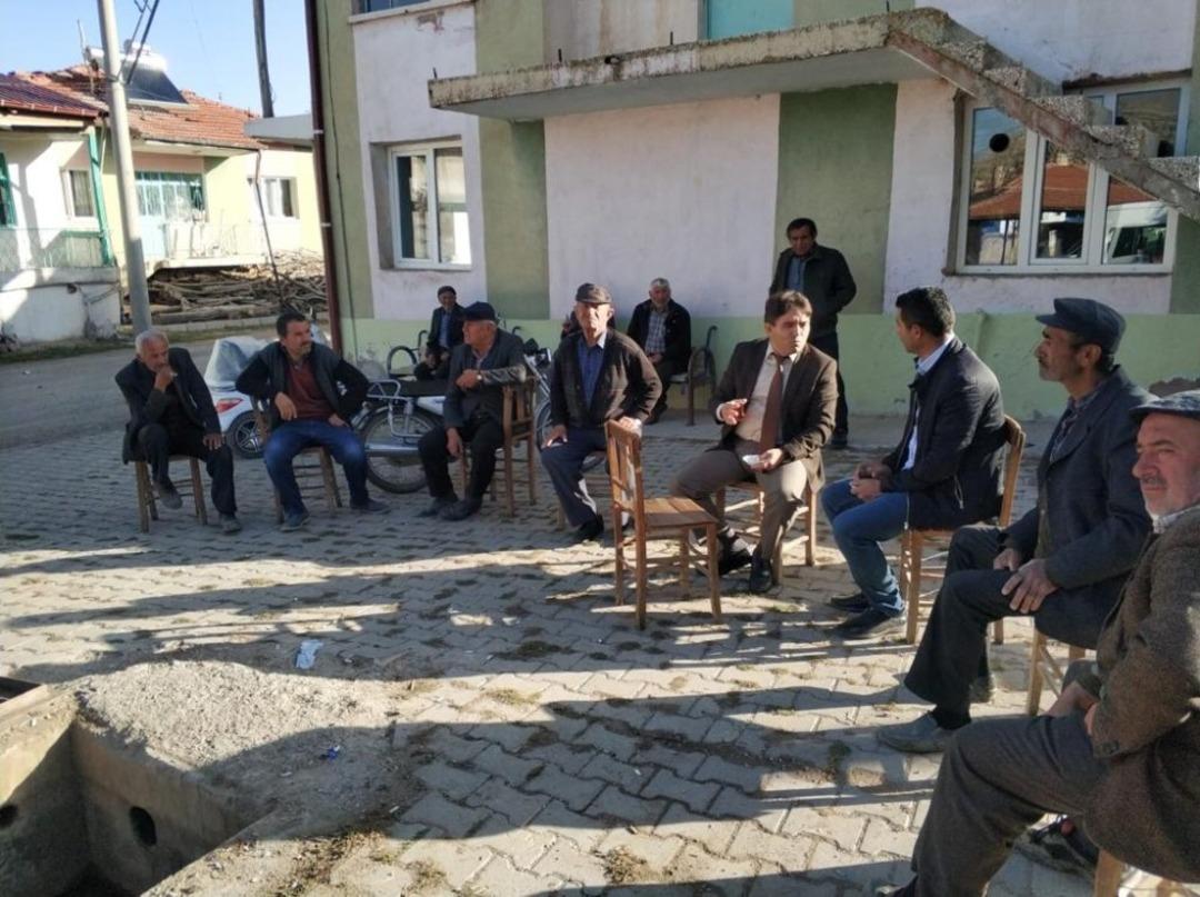 Kaymakam Kaya k&ouml;y halkının sorunlarını dinledi