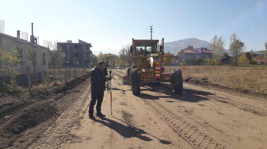 Tatvan&rsquo;da yeni imar yolları a&ccedil;ılıyor