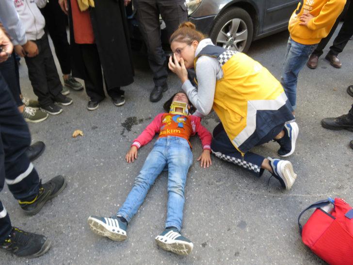 Ataşehir'de feci kaza! 8 yaşındaki öğrenciye otomobil çarptı G1