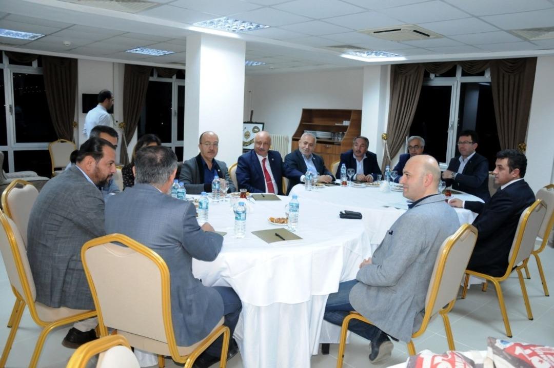 Aİ&Ccedil;&Uuml; Rekt&ouml;r&uuml; Prof. Dr. Karabulut: &ldquo;&Uuml;niversite-Sanayi İşbirliği Kalkınmayı Etkileyecek&rdquo;