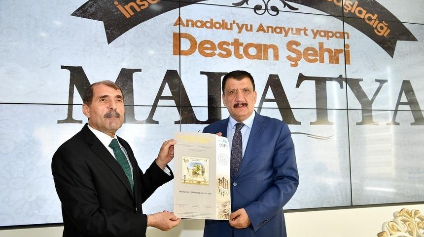 Arslantepe H&ouml;y&uuml;ğ&uuml; PTT pullarına taşındı