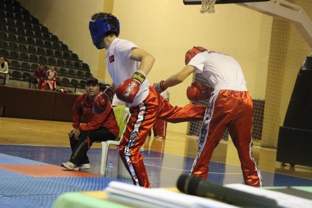 7. Pamukkale Kick Boks Şampiyonası sona erdi