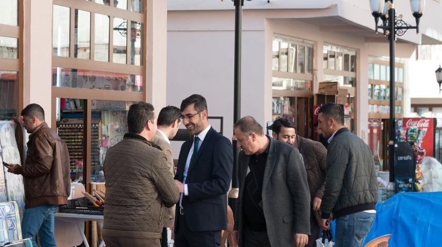 Başkan Tanğlay, &ccedil;arşı esnafını ziyaret etti