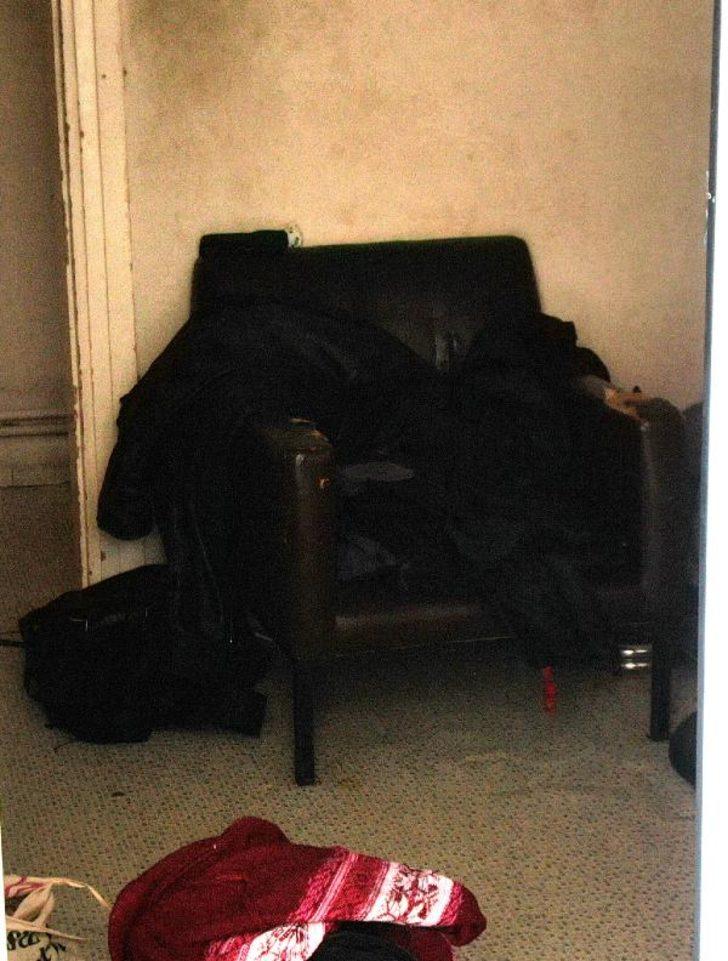 4 kardeş siyanürle intihar etmişti! Evleri böyle görüntülendi G4