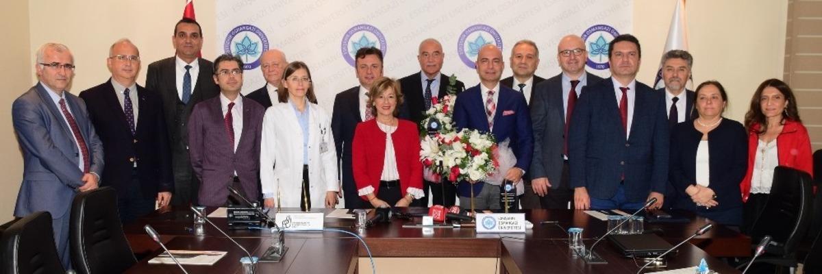 TİSK&rsquo;ten ESOG&Uuml; Hastanesi&rsquo;ne &ouml;nemli bağış