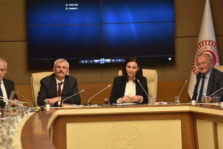 AK Partili Müşerref Pervin Tuba Durgut'tan araçta sigara yasağı açıklaması G2