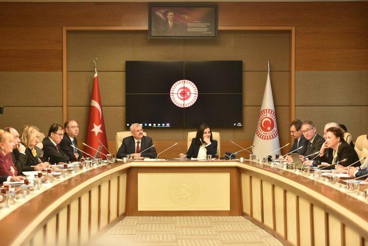 AK Partili Müşerref Pervin Tuba Durgut'tan araçta sigara yasağı açıklaması G3