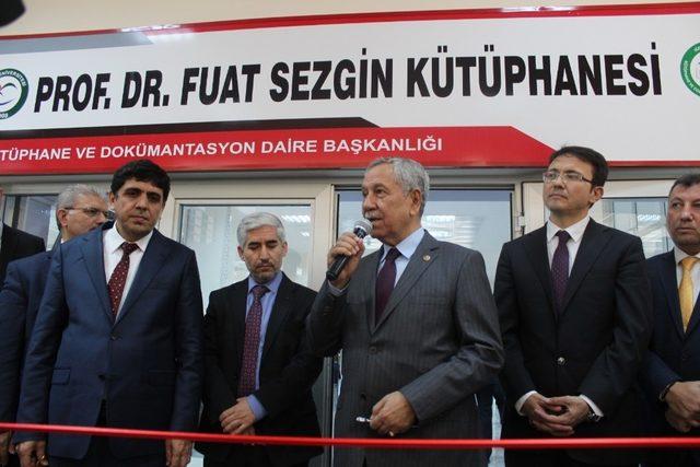 Arın&ccedil;, Iğdır &Uuml;niversitesi Akademik Yılı A&ccedil;ılış T&ouml;reni&rsquo;ne katıldı 1