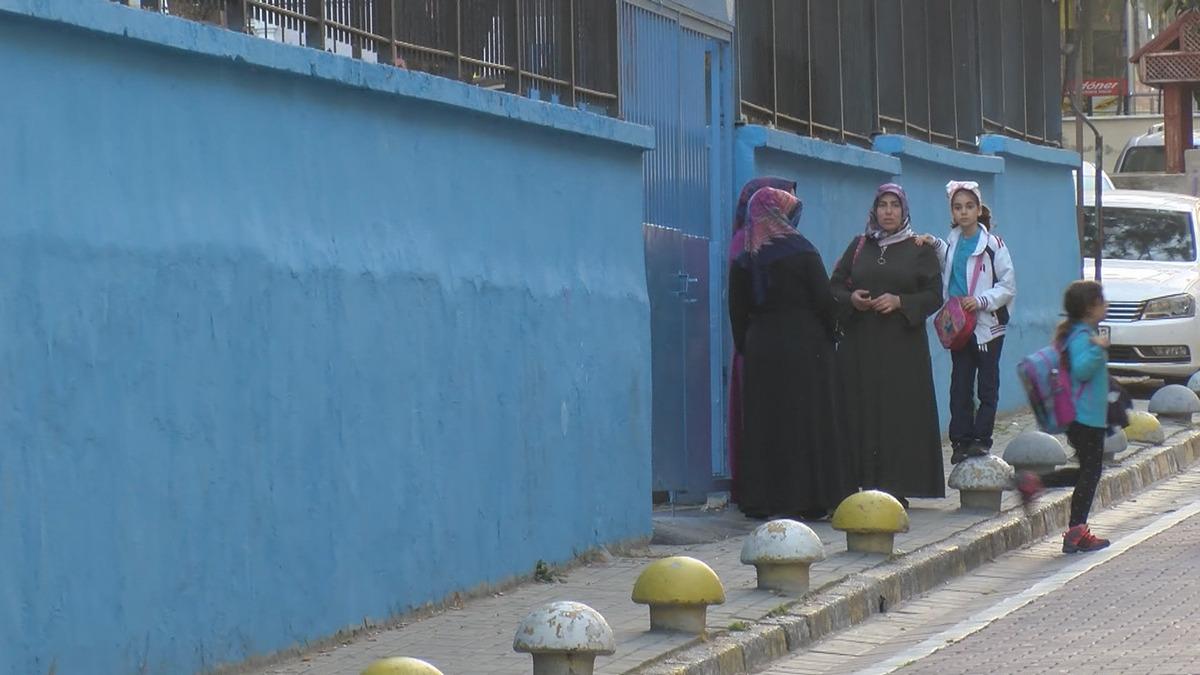 Avcılar'daki servis dehşeti... &Ccedil;ok sayıda &ouml;ğrenci okula gelmedi