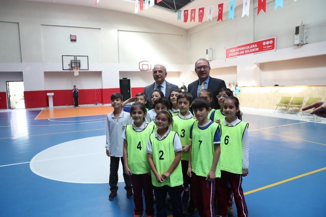 &Uuml;mraniye 7. Geleneksel &Ccedil;ocuk Oyunları başladı