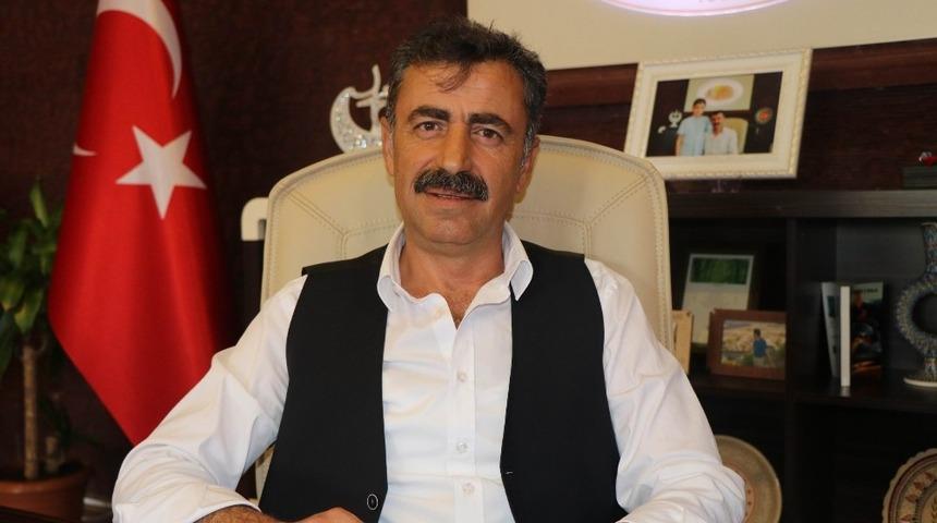 U&ccedil;hisar Belediye Başkanı S&uuml;sl&uuml;, &ldquo;Mevlid Kandilimiz m&uuml;barek olsun&rdquo;