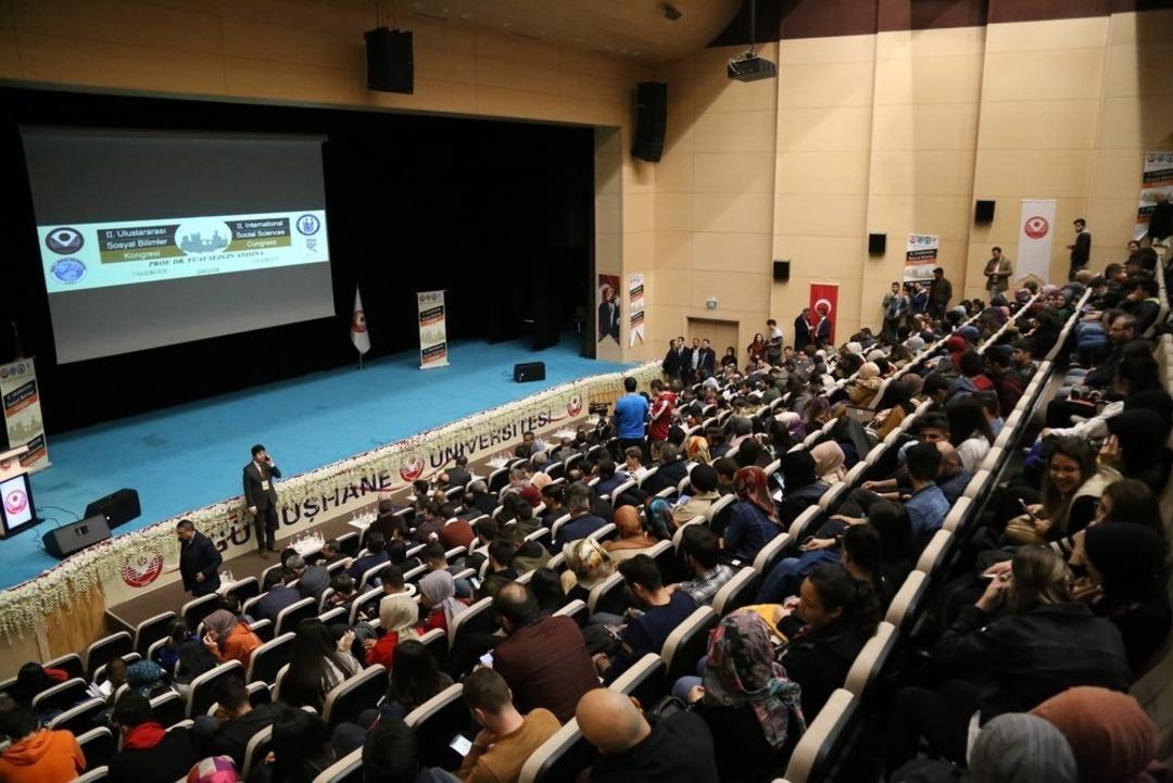 II. Uluslararası Sosyal Bilimler Sempozyumu a&ccedil;ılış t&ouml;reniyle başladı