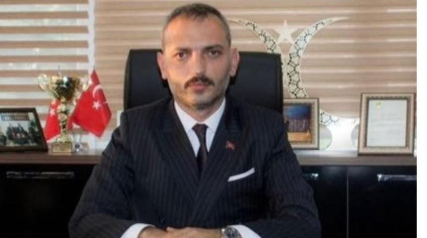 Gazeteci Yazar Tayyar Türkeş: "Reis, Bülent Arınç’ı partiden ihraç et