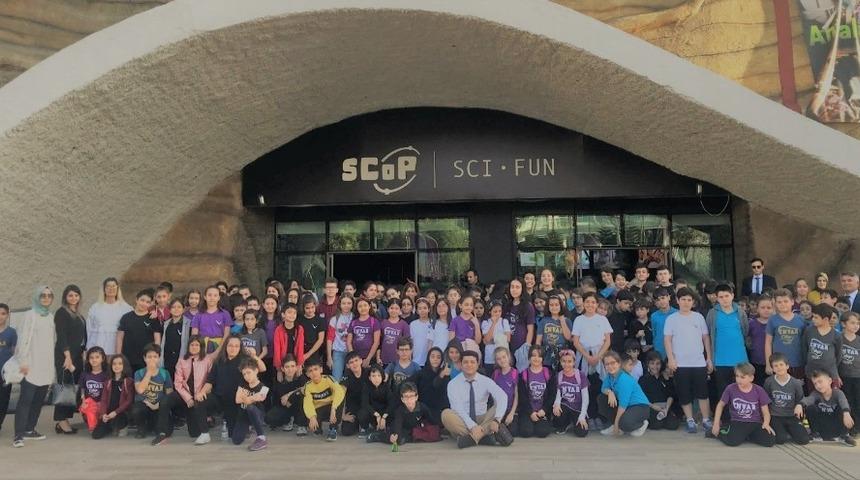 &Ouml;ğrenciler EXPO bilim Fuarında