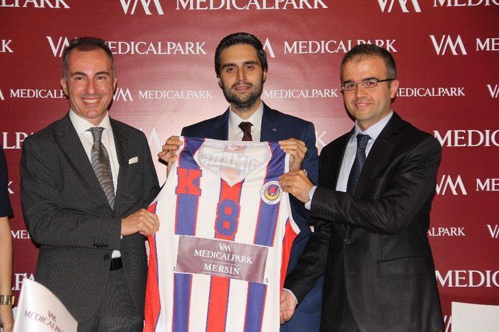 VM Medical Park Mersin Hastanesi, başarılı sporculara sağlık sponsoru oldu G3