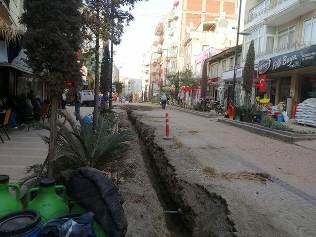 Tarihi mermer sütun doğalgaz kazısını durdurdu