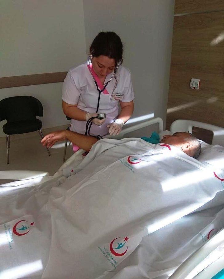 Ünlü söz yazarı Mehmet Yüzüak hastaneye kaldırıldı G3