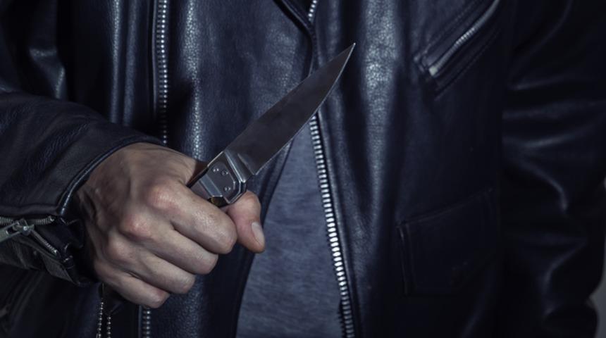 Diyarbakır'da kan donduran olay! Uyuyan babasının boğazını kesti