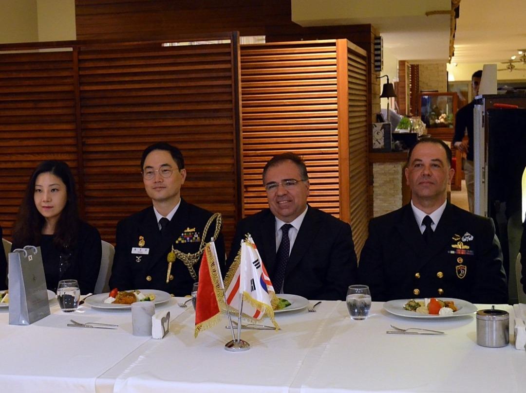 G&uuml;ney Kore, aradan ge&ccedil;en 69 yıla rağmen Didimli gazileri unutmadı