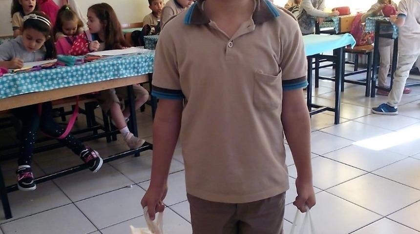 &Ouml;ğrencilerden atık pil seferberliği