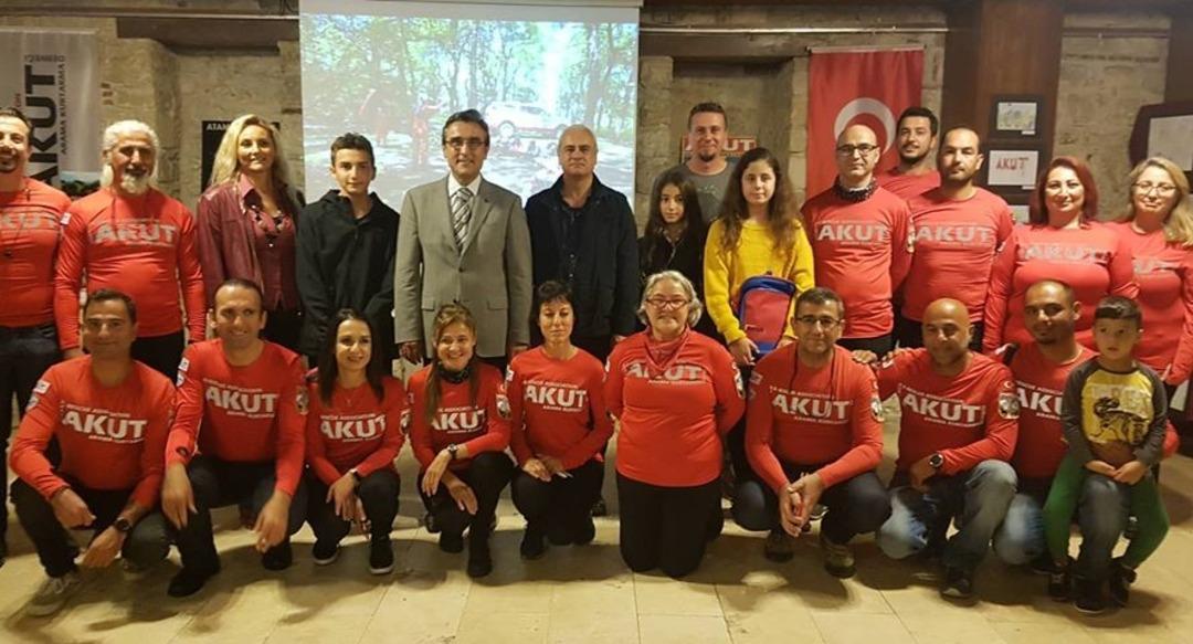 AKUT&rsquo;la Doğada Eğitim Kampı Fotoğraf ve Resim Sergisi