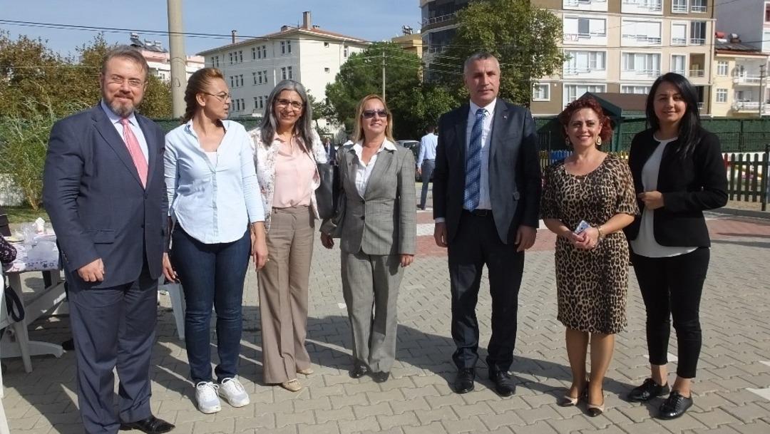 Burhaniye&rsquo;de kermes geliri okula g&uuml;venlik olacak